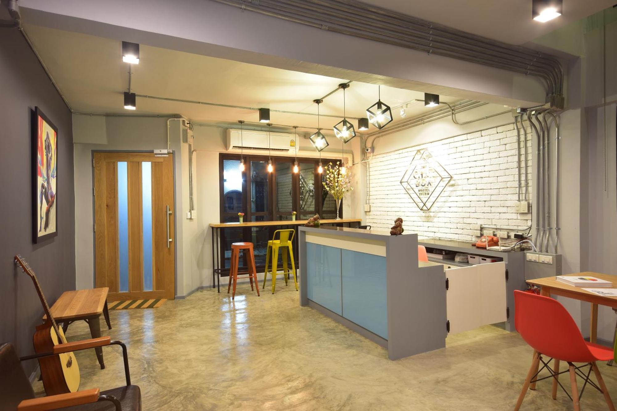 Bangkok Silom Chat Box Hostel Esterno foto